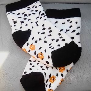 NWT Animal Print Gripper Sock 12-18 months